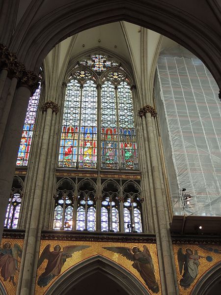 File:Kölner Dom, Hochchorfenster, Vierbahnige Fenster Norden 6.JPG