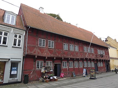 How to get to Køge Museum with public transit - About the place