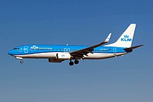 KLM B737-800 (PH-BXW) @ BCN, Jan 2015.jpg