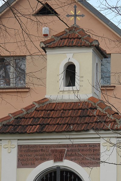 File:Kaple Nejsvětější Trojice, vesnice Mělnická Vrutice, obec Velký Borek, okr. Mělník, Středočeský kraj 03.jpg