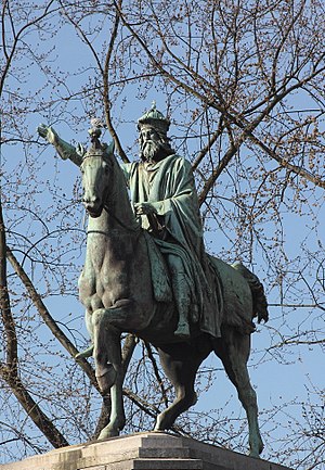 Statue équestre de Charlemagne (Liège)