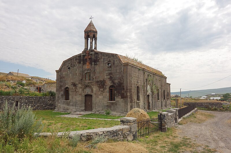 File:Kartsakhi Church 1.jpg