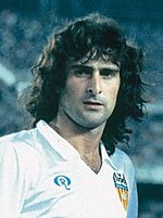 Gambar mini seharga Mario Kempes