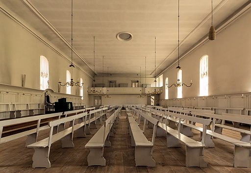 Brudergemeinde-Kirche innen; Kirkesalen i Brødremenighedens Kirke (Christiansfeld; UNESCO-Welterbe in Dänemark)