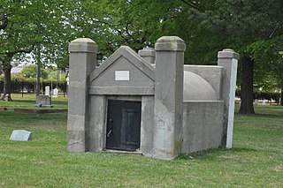 <span class="mw-page-title-main">Elmwood Cemetery (Norfolk, Virginia)</span> Historic cemetery in Virginia, United States