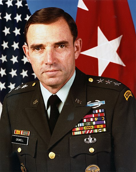 File:LGEN Crowell, Howard Gardner, Jr..jpg