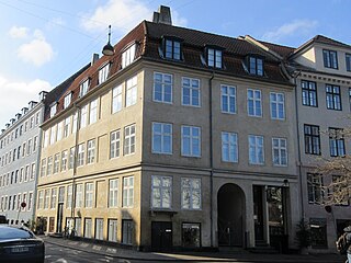 <span class="mw-page-title-main">Lille Strandstræde 13–15</span> Building in Copenhagen, Denmark