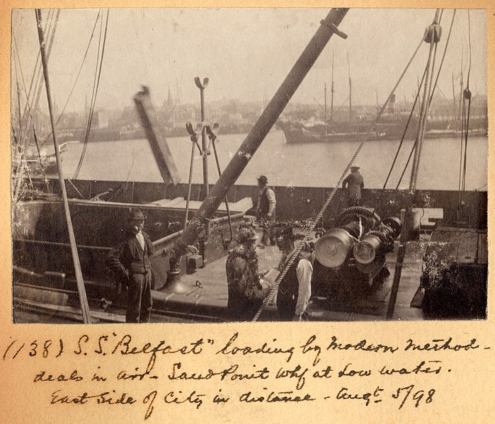 File:Loading the steamship S.S. Belfast (PR2004-001.34.1-138).jpg