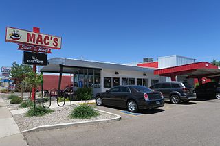 <span class="mw-page-title-main">Mac's Steak in the Rough</span> U.S. fast food restaurant in Albuquerque, New Mexico