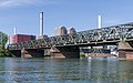 * Nomination A south view of the Main-Neckar-Brücke, a rail bridge connecting Frankfurt-Gutleutviertel with Frankfurt-Niederrad/Sachsenhausen --DXR 20:43, 26 April 2020 (UTC) * Promotion Good quality. --Maximilian Reininghaus 23:40, 26 April 2020 (UTC)