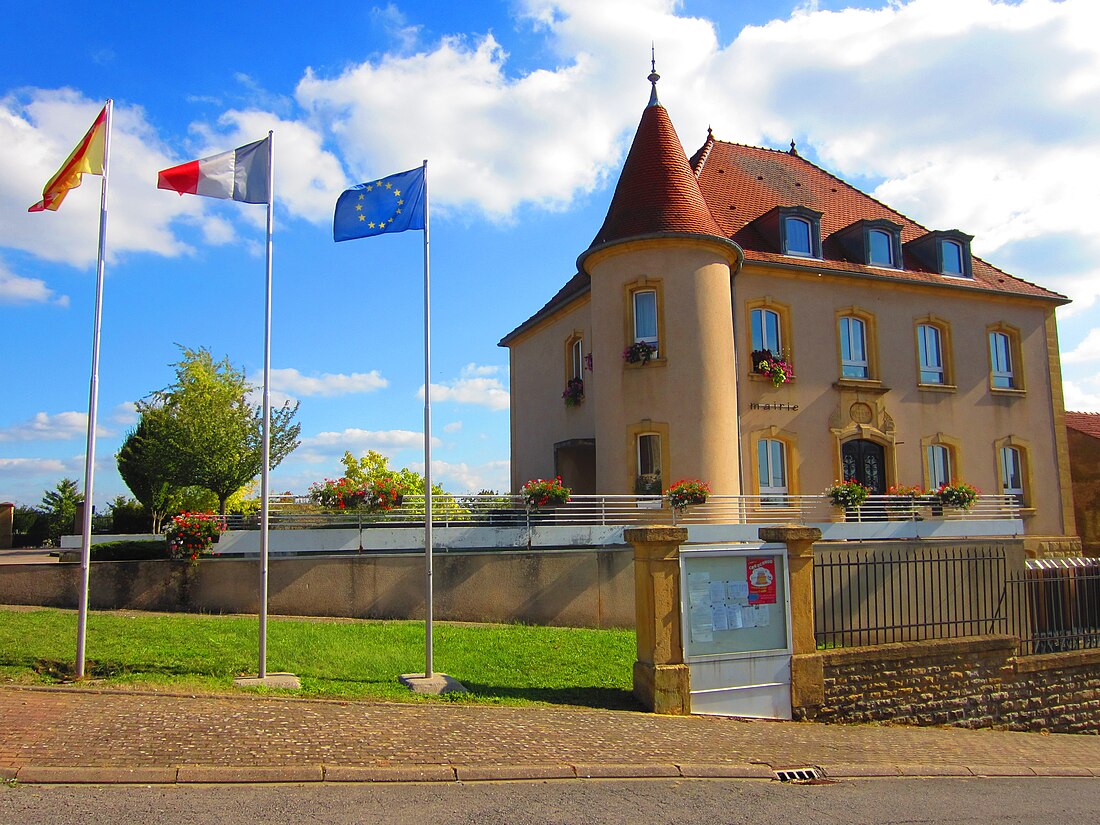 File:Mairie Anzeling.JPG