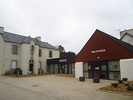 Mairie de Plougar, Finistère.JPG