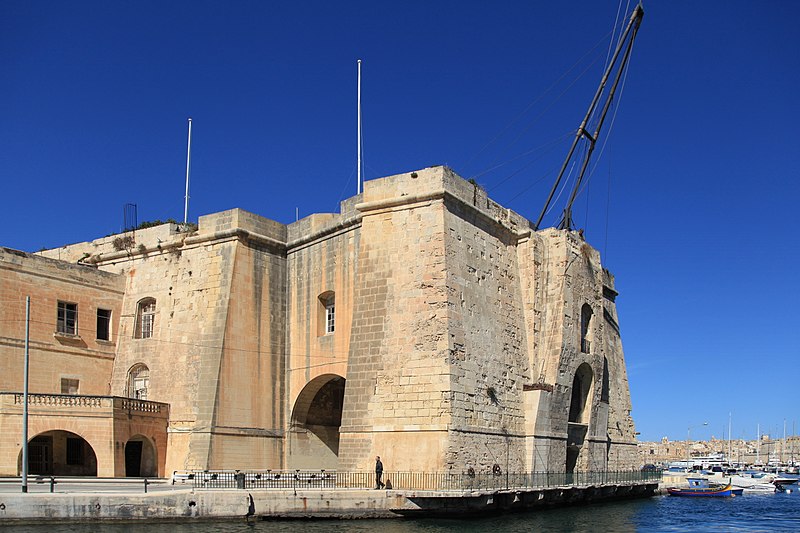 File:Malta - Senglea - Triq Ix-Xatt Juan B. Azopardo -Sheer Bastion (MSTHC) 03 ies.jpg