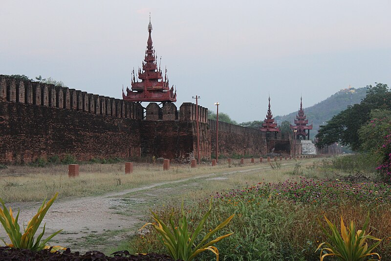 File:Mandalay Palace wall.JPG