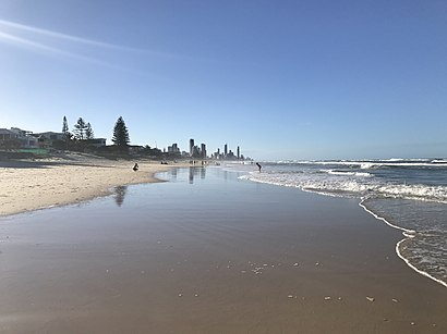 How to get to Mermaid Beach with public transport- About the place