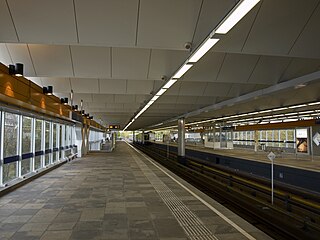 <span class="mw-page-title-main">Slinge metro station</span> Metro station in Rotterdam, Netherlands