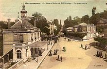 Fachada sul do prédio dos viajantes no que hoje é a praça Franklin-Roosevelt.