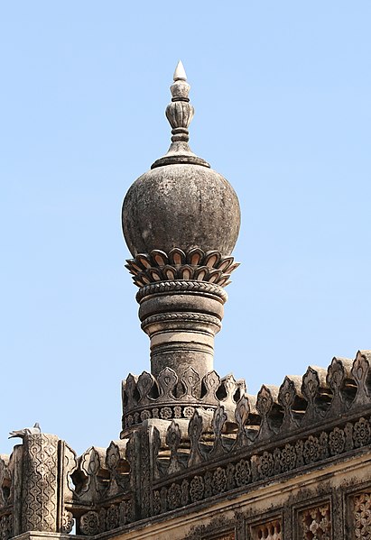 File:Mosque of Ibrahim, Golconda Fort 03.jpg