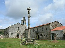 Mosteiro de Aciveiro, en plena Serra do Candán.