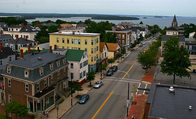 File:MunjoyHill.jpg