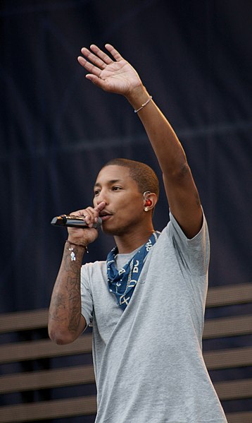 File:N.E.R.D @ Pori Jazz 2010 - Pharrell Williams 3.jpg