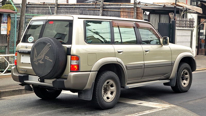 File:Nissan Safari Y61 001.JPG