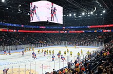 A LED video cube above the ice rink at Nokia Arena in Tampere, Finland. Nokia Arenan avajaiset 31.jpg