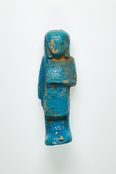 File:Overseer Shabti of Henettawy (C), Daughter of Isetemkheb MET 25.3.20.16 EGDP016138.jpg