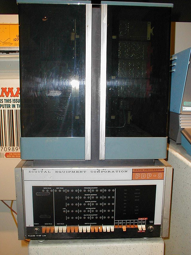 PDP-8 — Википедия