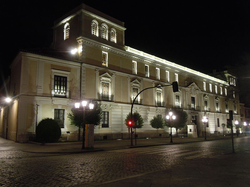 File:Palacio Real..jpg