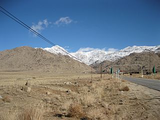 <span class="mw-page-title-main">Pandar</span> Village in Yazd, Iran