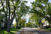 West Hillhurst, just east of Parkdale, Calgary, Alberta Parkdale Calgary 03.jpg