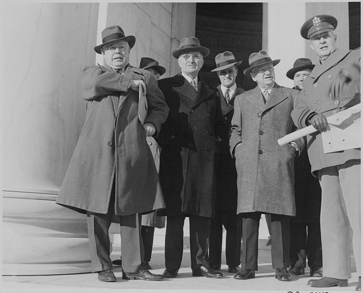 File:Photograph of President Truman with Secretary of the Interior Harold Ickes and others, probably standing outside the... - NARA - 199302.jpg