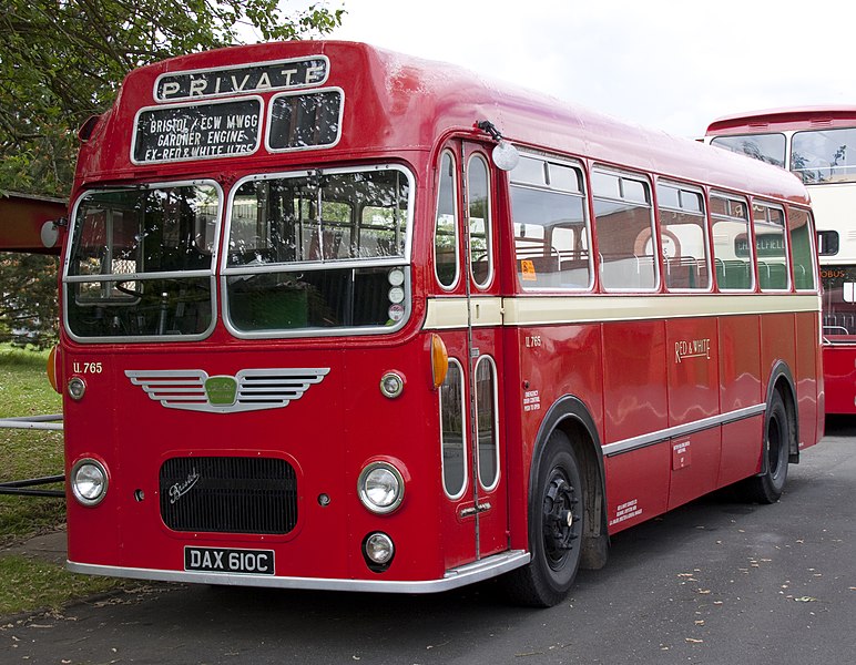 File:Preserved Red & White bus U164 (DAX 601C) Bristol MW ECW, 11 May 2011.jpg