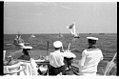 Prinz Philip segelt auf der Segelyacht BLOODHOUND (brit.) zur Kieler Woche 1966 (Kiel 38.695).jpg