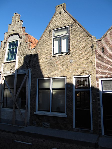 File:RM40615 Zierikzee - Hoofdpoortstraat 14.jpg