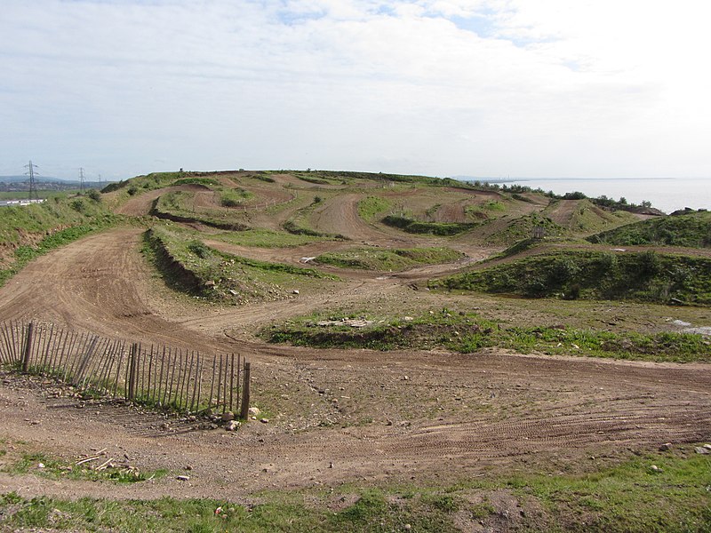 File:Racing dirt track near Pengam Moors - geograph.org.uk - 2931349.jpg