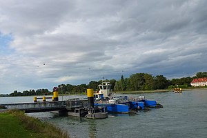 Rheinfähre Plittersdorf–Seltz: Die Fähre Saletio, Umgebung, Geschichte