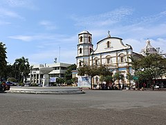 Roxas city proper, fountain, city hall, cathedral, Rizal Street