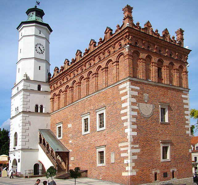 File:Sandomierz - Ratusz.jpg