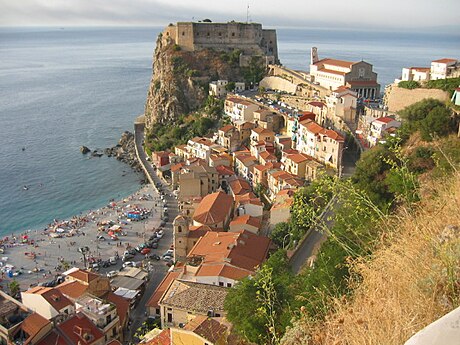 Marina Grande, Scilla