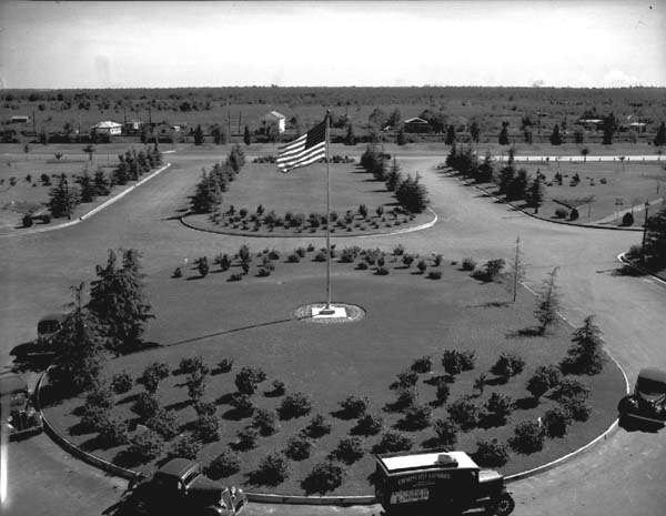 View from the tower of Shushan (now Lakefront) Airport, 1937, showing a few houses along Hayne Boulevard and mostly empty fields further south.