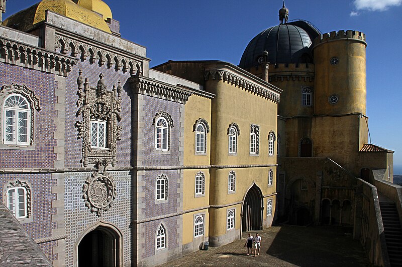 File:Sintra-Palacio Nacional da Pena-20-2011-gje.jpg