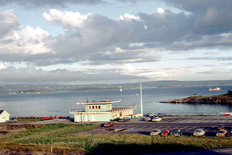 File:Sjøflyhavna Kro en 1972.jpg