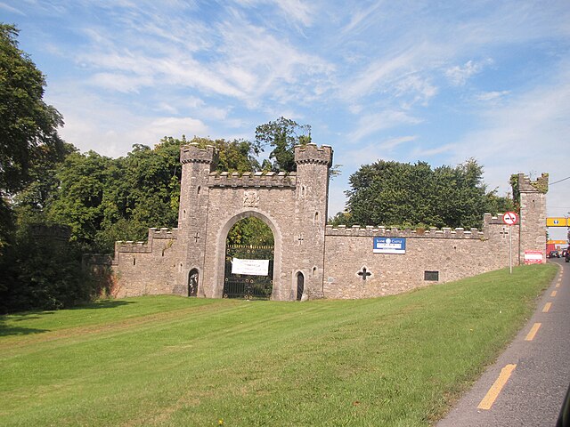 The former main gate into Slane Castle