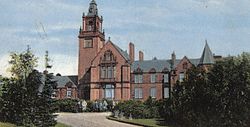 Spier's School Spier's School, Beith, from the front garden.jpg