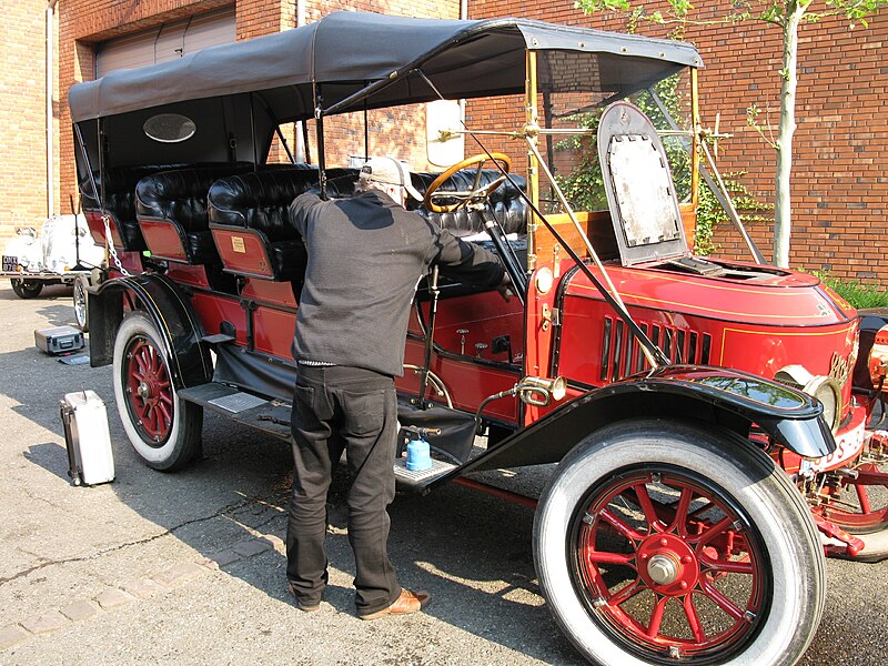 Der Stanley Rocket Steamer 800px-Stanley_Steamer1