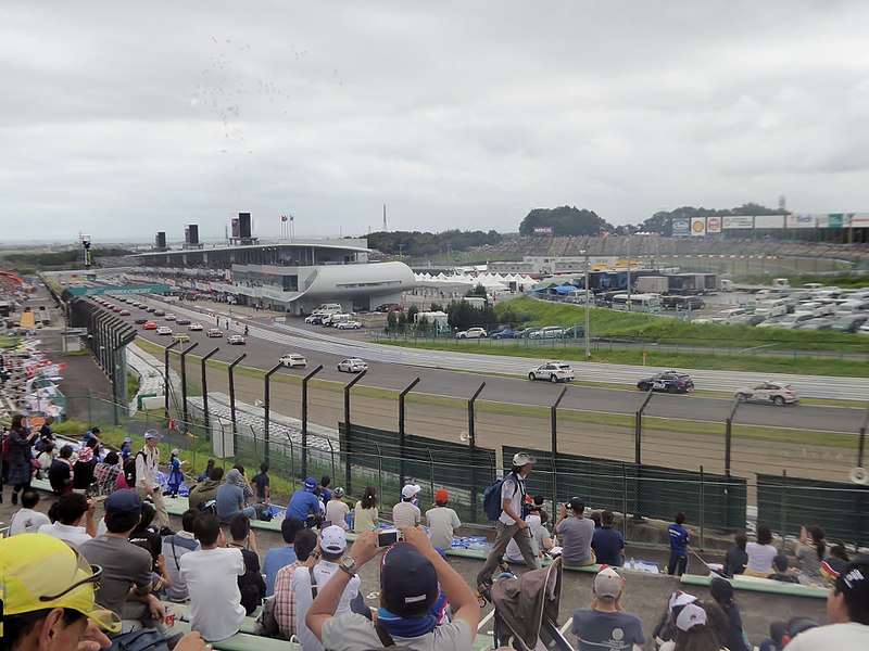 File:Starting grid at 2016 International Suzuka 1000km (2).jpg