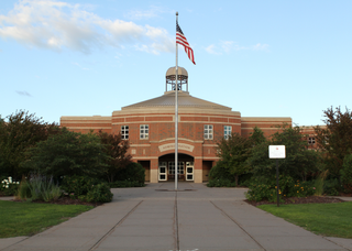 <span class="mw-page-title-main">Stillwater Area High School</span> Public school in Oak Park Heights, Minnesota, United States