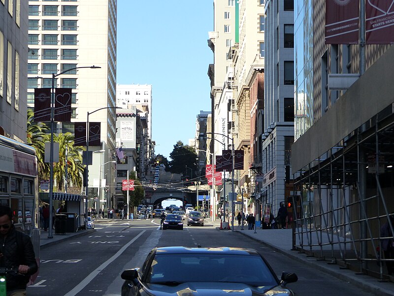 File:Stockton Street North of Union Square San Francisco.jpg